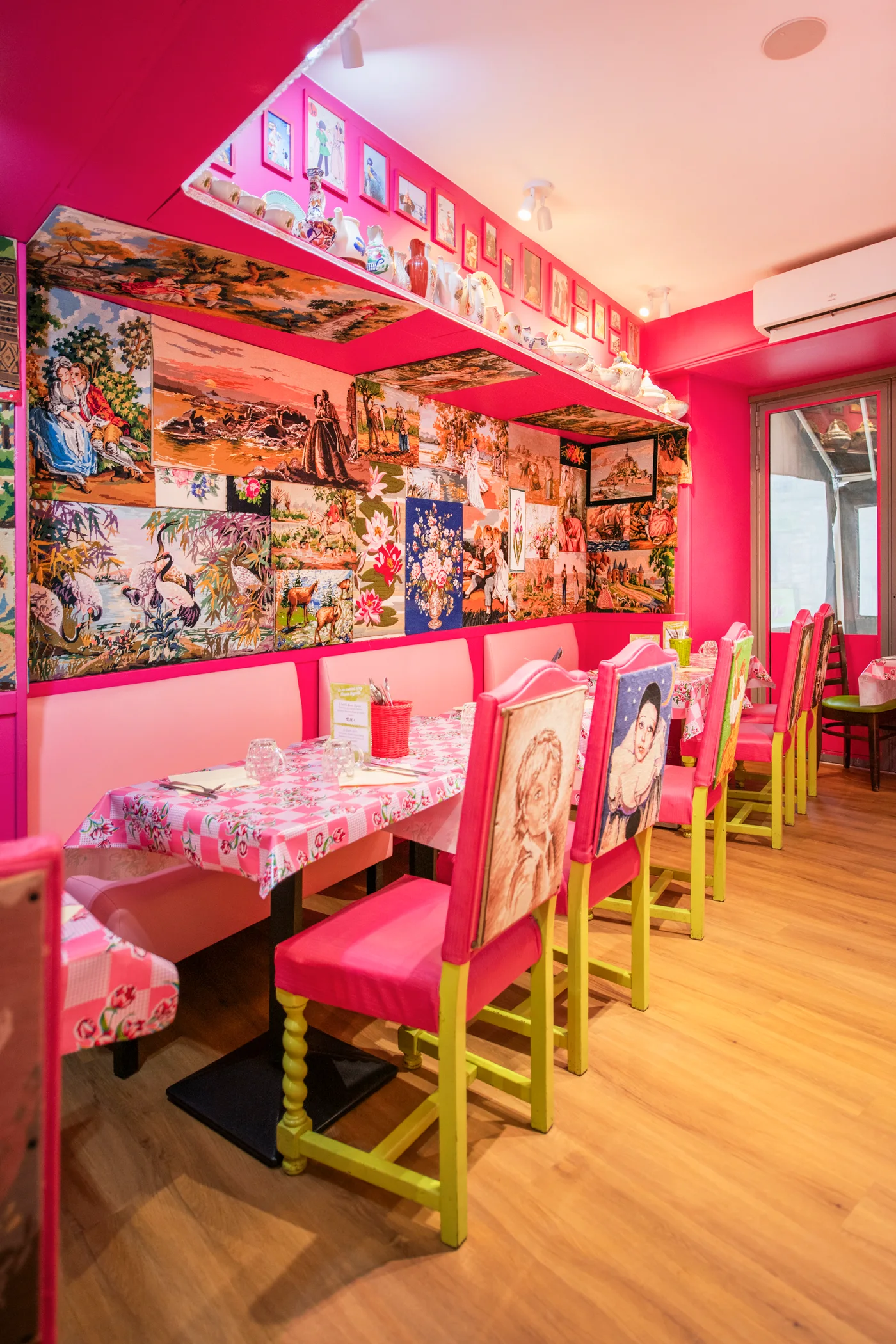 Le décor du comptoir de Blois